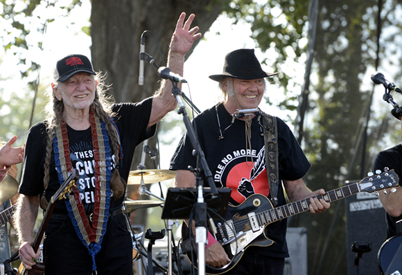 Outlaw Music Festival: Willie Nelson, The Avett Brothers, Sheryl Crow & Blackberry Smoke at Blossom Music Center