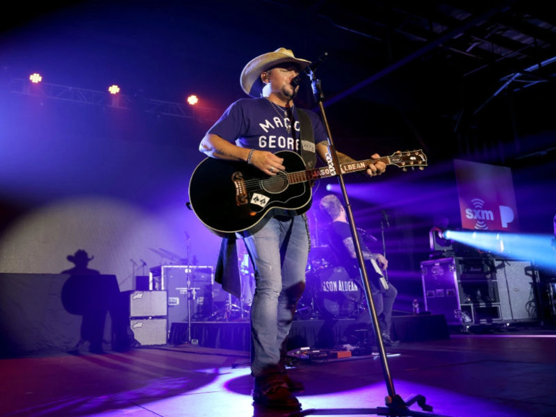 Jason Aldean, Mitchell Tenpenny, Corey Kent & Dee Jay Silver at Blossom Music Center