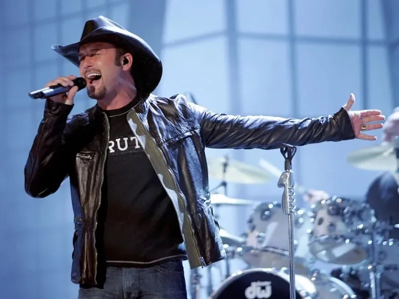 Tim McGraw & 49 Winchester tickets